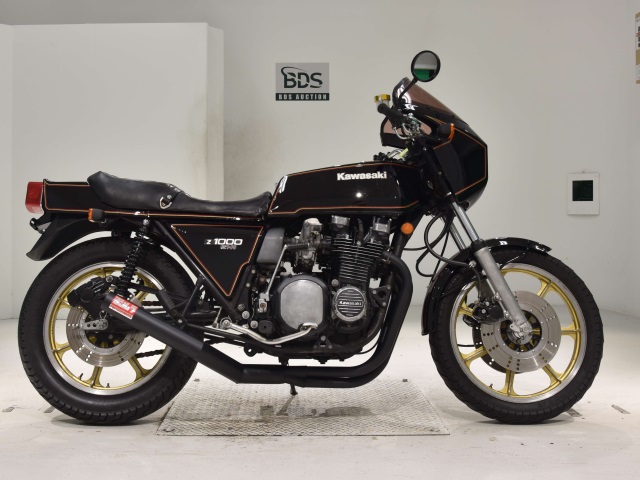 Kawasaki Z1-R 2024