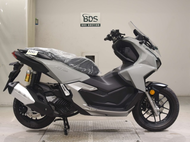 Honda ADV 160 2025