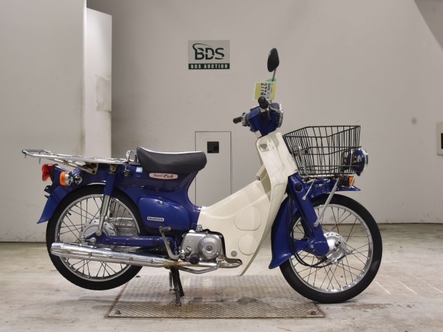 Honda C50 2005