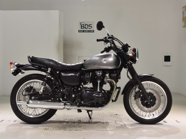 Kawasaki W800-2 STREET 2021