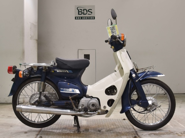 Honda C90 1987