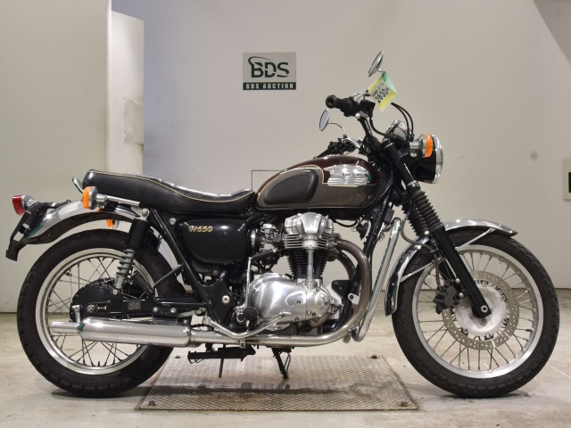 Kawasaki W650 2005