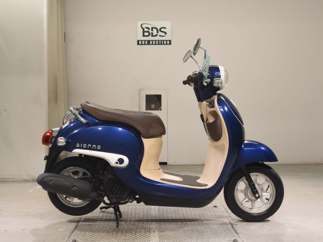 Honda GIORNO 2016