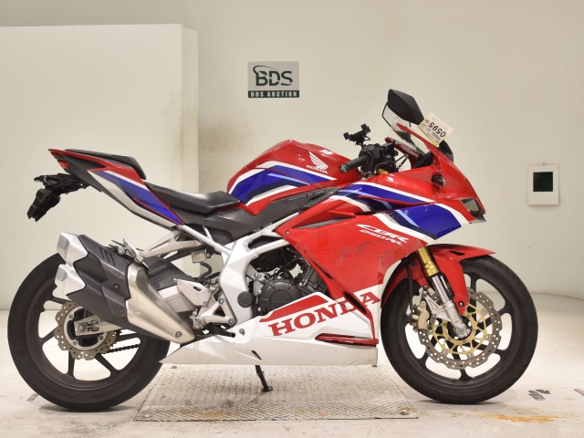 Honda CBR250RR 2019