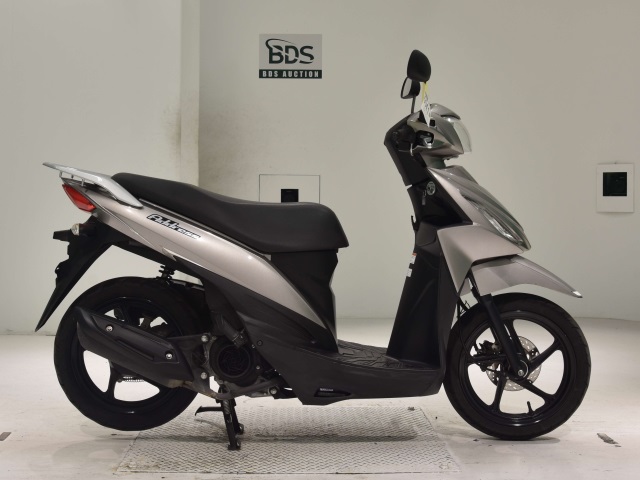 Suzuki ADDRESS V110