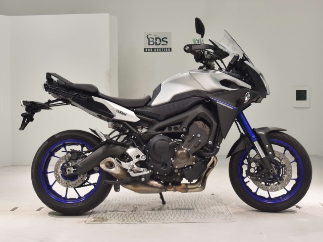 Yamaha MT-09 TRACER 2016