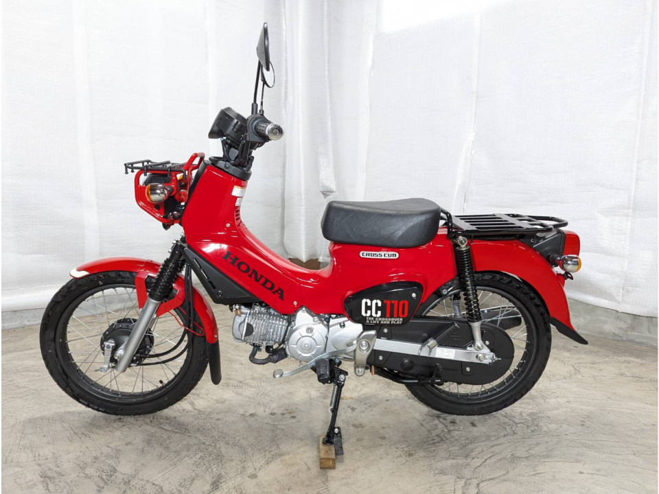 Honda CC110 CROSSCUB 2018