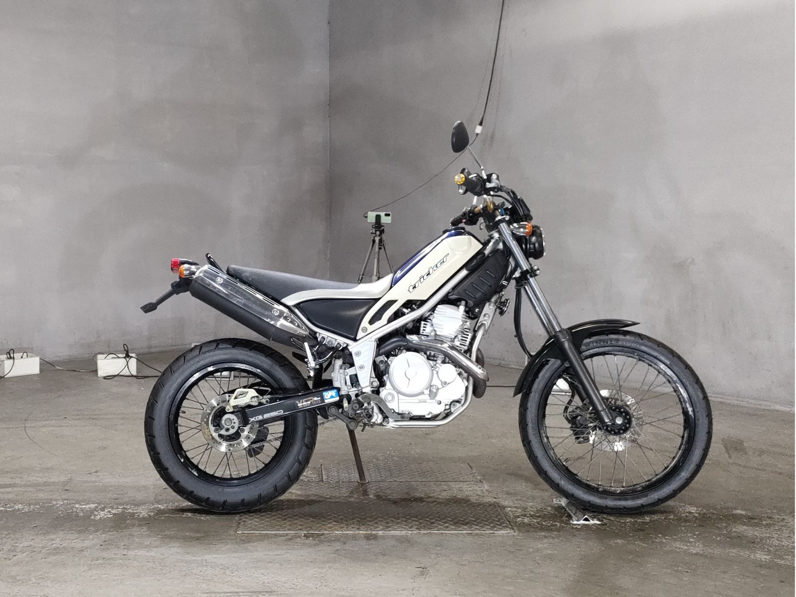 Yamaha TRICKER 2004
