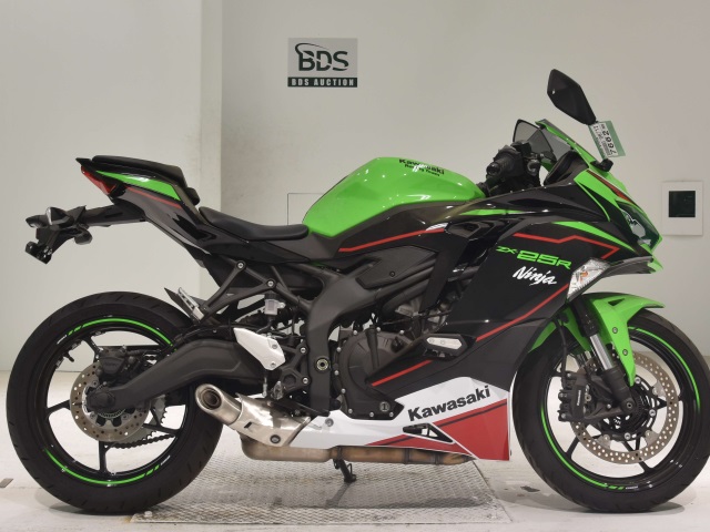 Kawasaki NINJA ZX-25R 2022