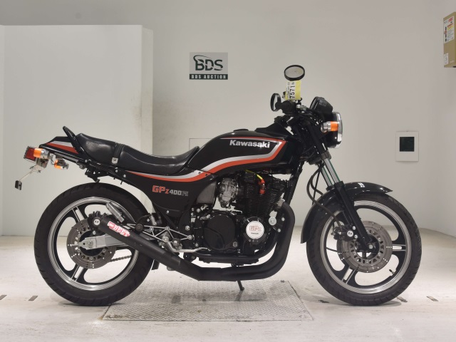 Kawasaki GPZ400F 1988