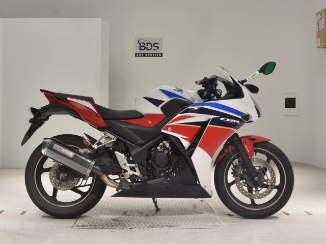 Honda CBR250RA 2016