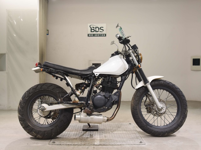 Yamaha TW200E 2000