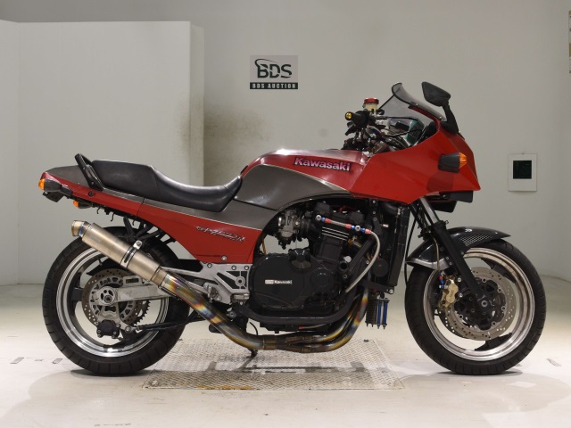 Kawasaki GPZ900R 1993