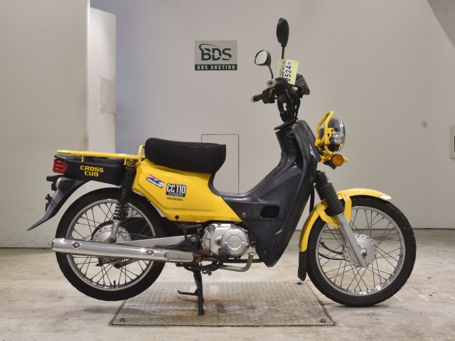 Honda CC110 CROSSCUB 2016