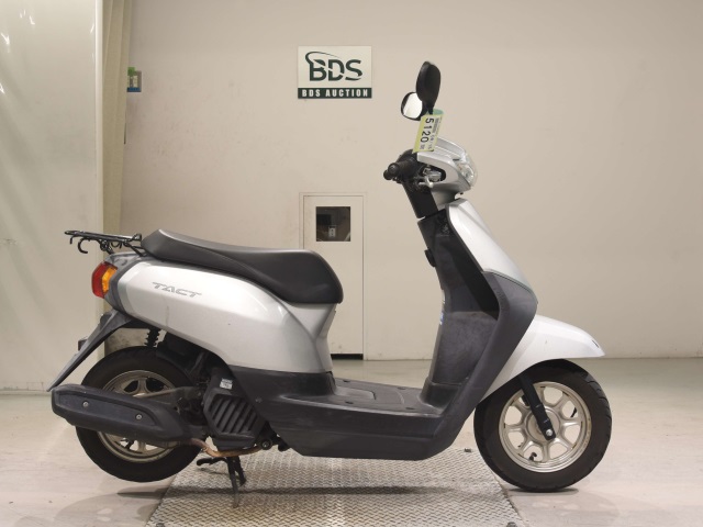 Honda TACT-4 BASIC 2015