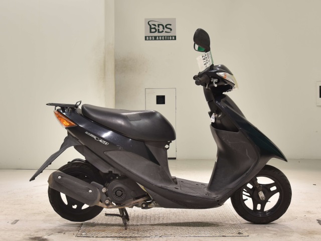 Suzuki ADDRESS V50