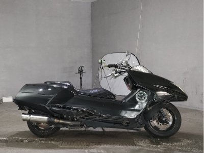 Yamaha MAGZAM