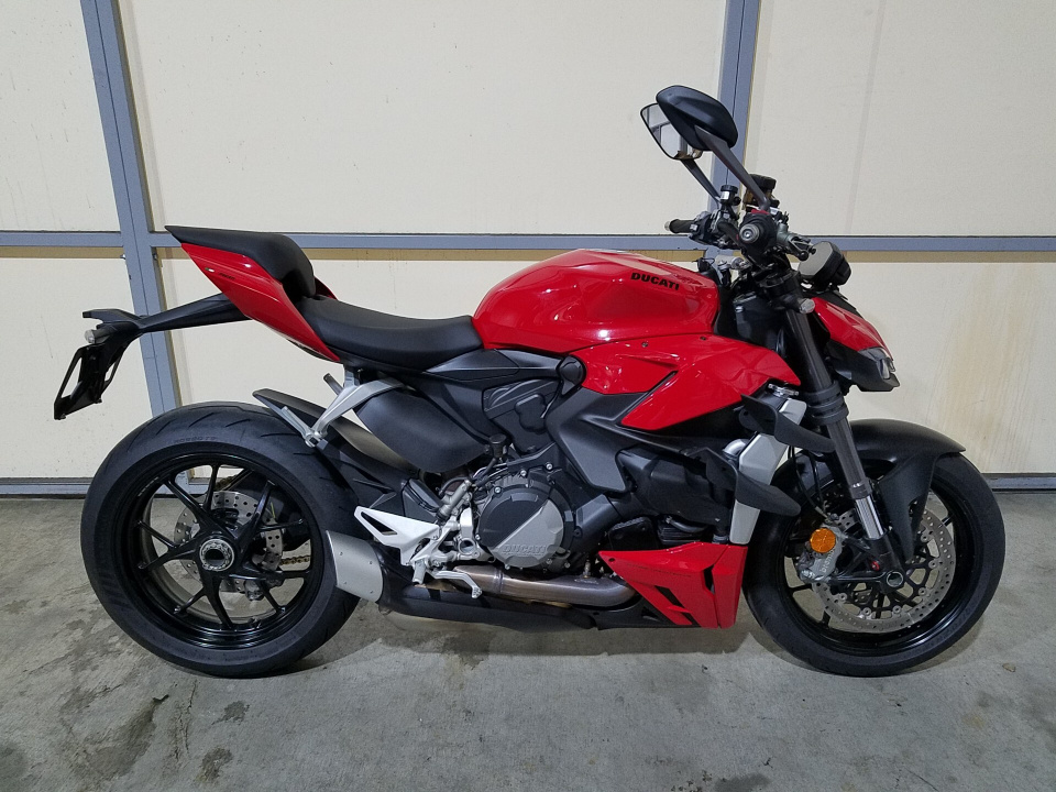 Ducati Streetfighter V4 2022