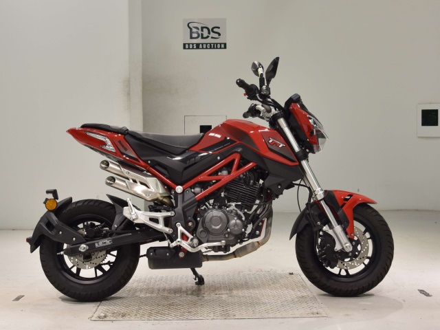 Benelli TNT125 2022