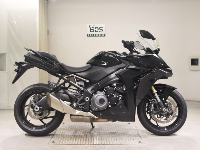 Suzuki gsx-s1000 gt 2024