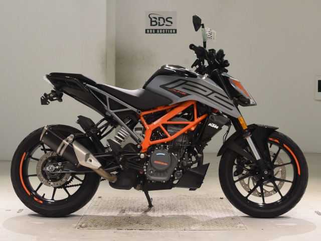 KTM 125 DUKE 2021
