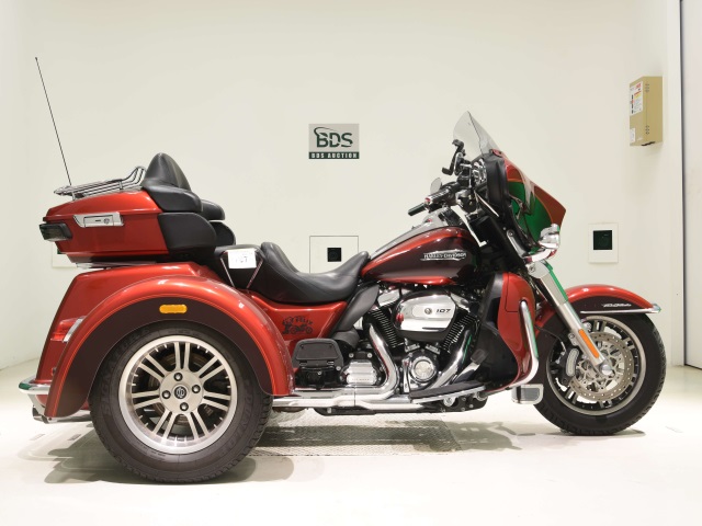 HD ELECTRA GLIDE FLHTCU1750 TRIKE 2018