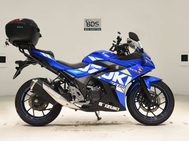 Suzuki GSX250R