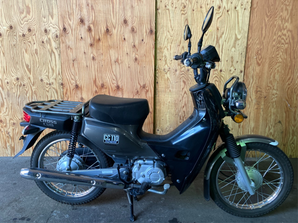 Honda CC110 CROSSCUB 2016