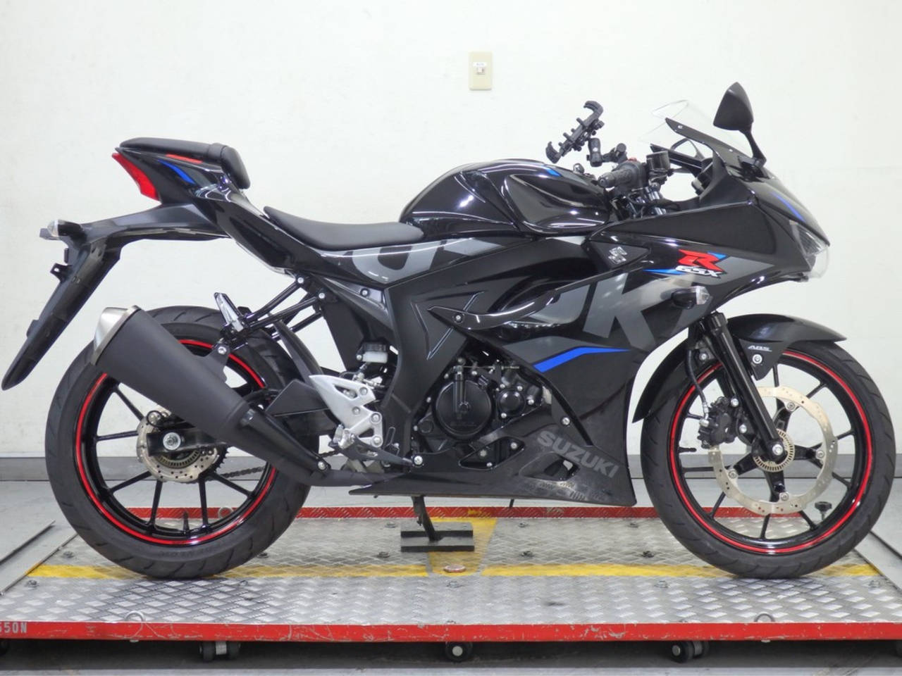 Suzuki GSX-R125A