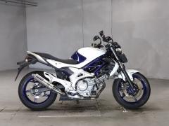 Suzuki GLADIUS SFV400 2010