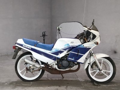 Suzuki RG125 GAMMA