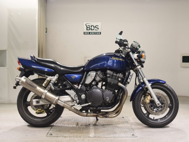 Suzuki GSX400 INAZUMA 2002