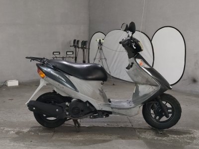 Suzuki ADDRESS V125