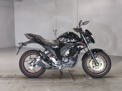 Suzuki GIXXER150