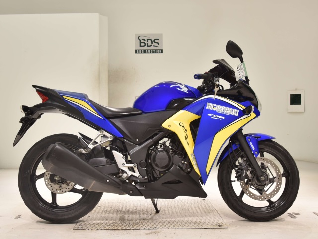 Honda CBR250RA 2013