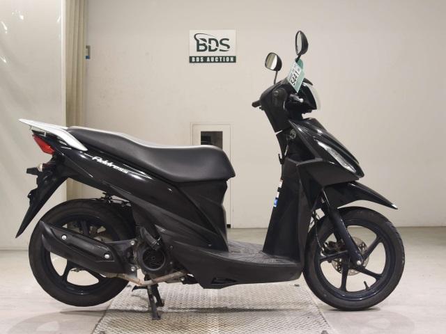 Suzuki ADDRESS V110