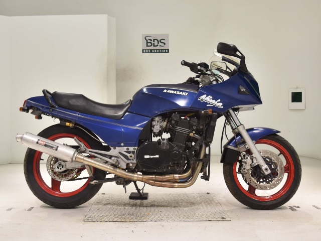 Kawasaki GPZ900R 1993
