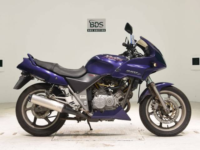 Honda VT250F XELVIS 1992