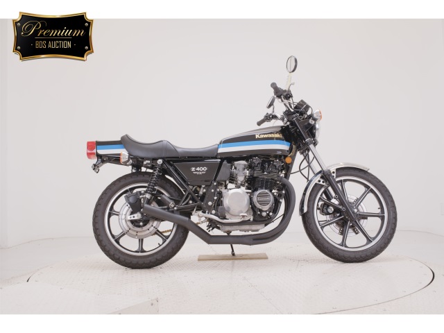 Kawasaki Z400J 2025