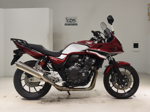 Honda CB400SF BOLDOR 2022