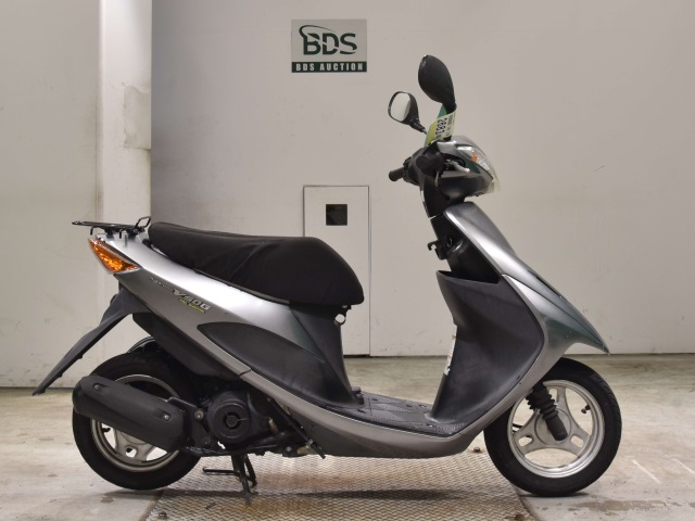 Suzuki ADDRESS V50