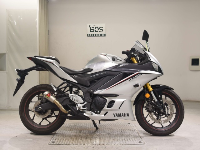 Yamaha YZF-R25 2020
