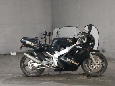 Suzuki GSX-R400 1988