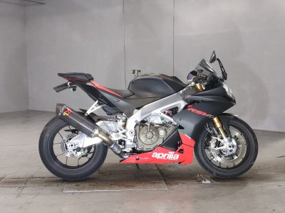 Aprilia RSV4 FACTORY 2015