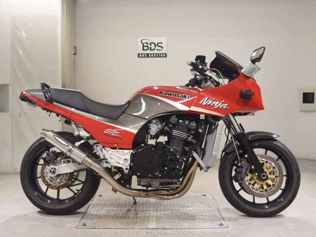 Kawasaki GPZ900R 2000