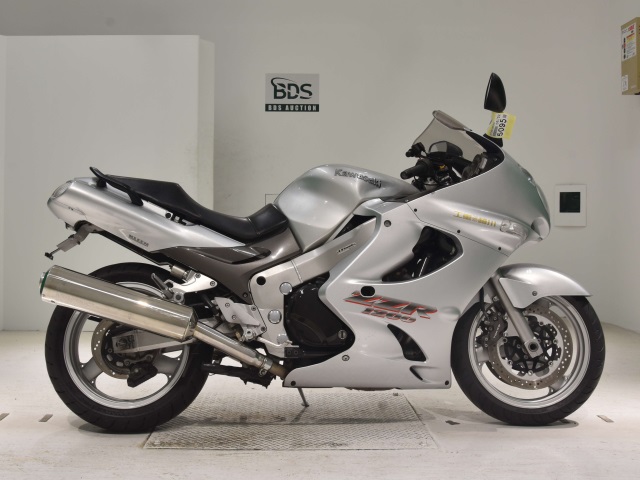 Kawasaki ZZ-R1200 2002