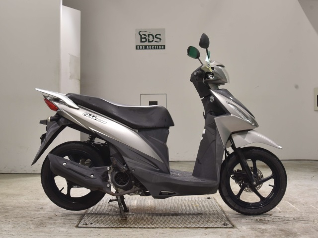 Suzuki ADDRESS V110