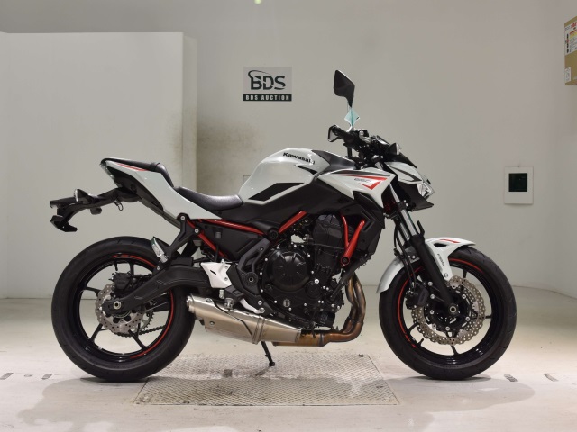 Kawasaki Z650 2022