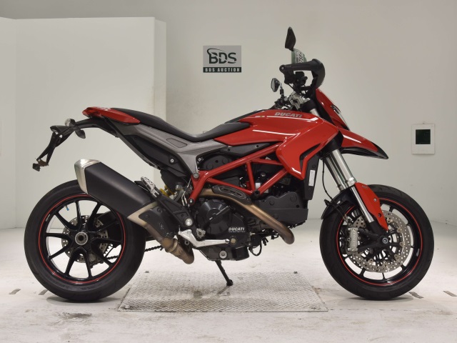 Ducati HYPERMOTARD 821 2015