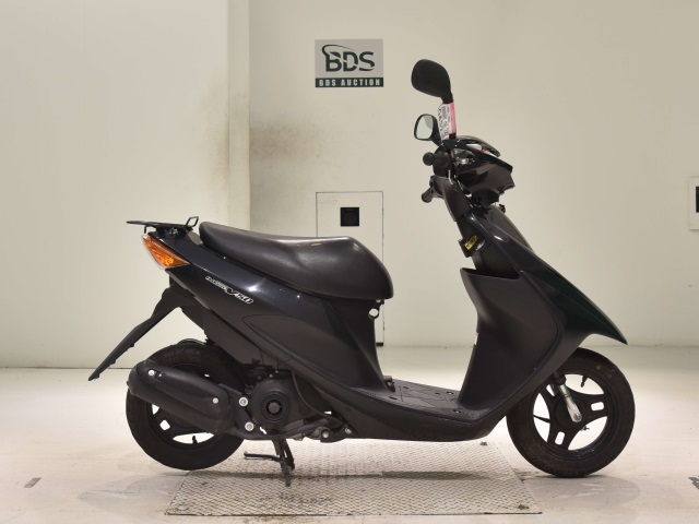 Suzuki ADDRESS V50